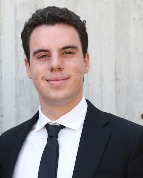 Damián Esquerra López, agente de fianzas autorizado